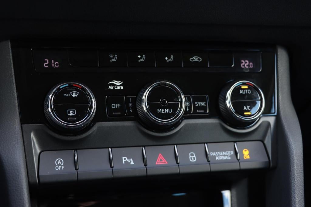 Skoda Karoq 1.0 tsi business edition 115pk