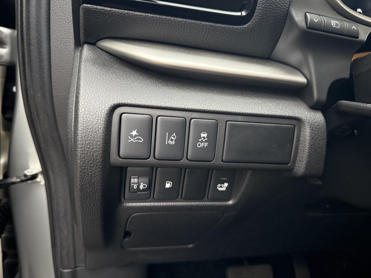 Mitsubishi Eclipse Cross - 2.4 PHEV Intense+