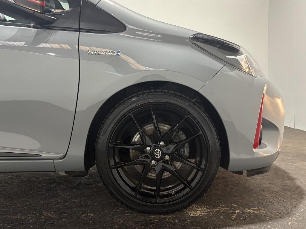 Toyota Yaris 1.5 hyb. gr sport
