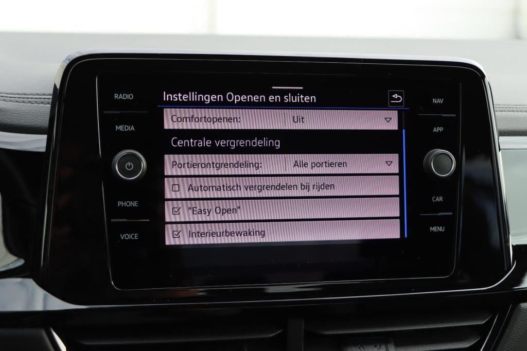 Volkswagen T-roc 1.5 tsi r-line business black style dsg7 150pk