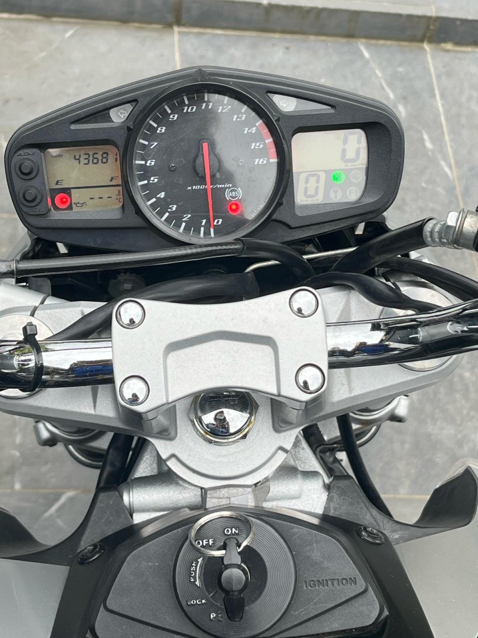 Suzuki GSR600 ABS