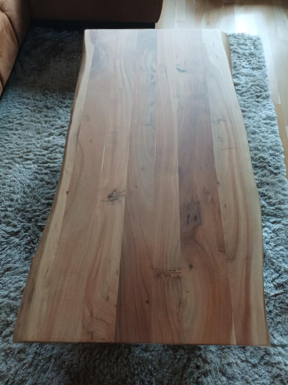 Salontafel massief hout, Goes
