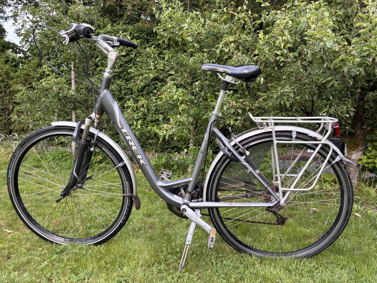 Te koop: dames fiets 28 inch Trek Navigator T500 framemaat 51 cm