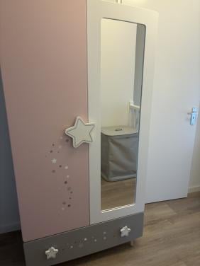 Houten kleding kast