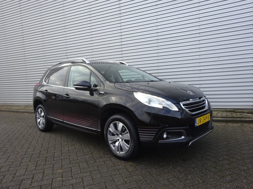 Peugeot 2008 1.2 puretech urban cross airco / navi / cruise / parkeers. / n