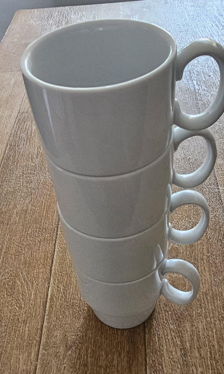 4 witte mokken