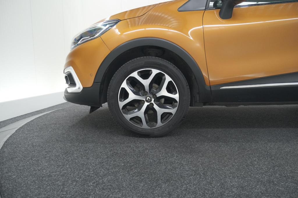 Renault Captur tce 90 intens | camera | dodehoekdetectie | navigatie | park
