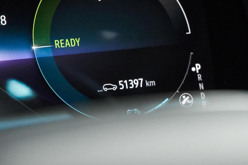 Renault Captur 1.6 e-tech full hybrid 145 techno | panoramadak | camera | a