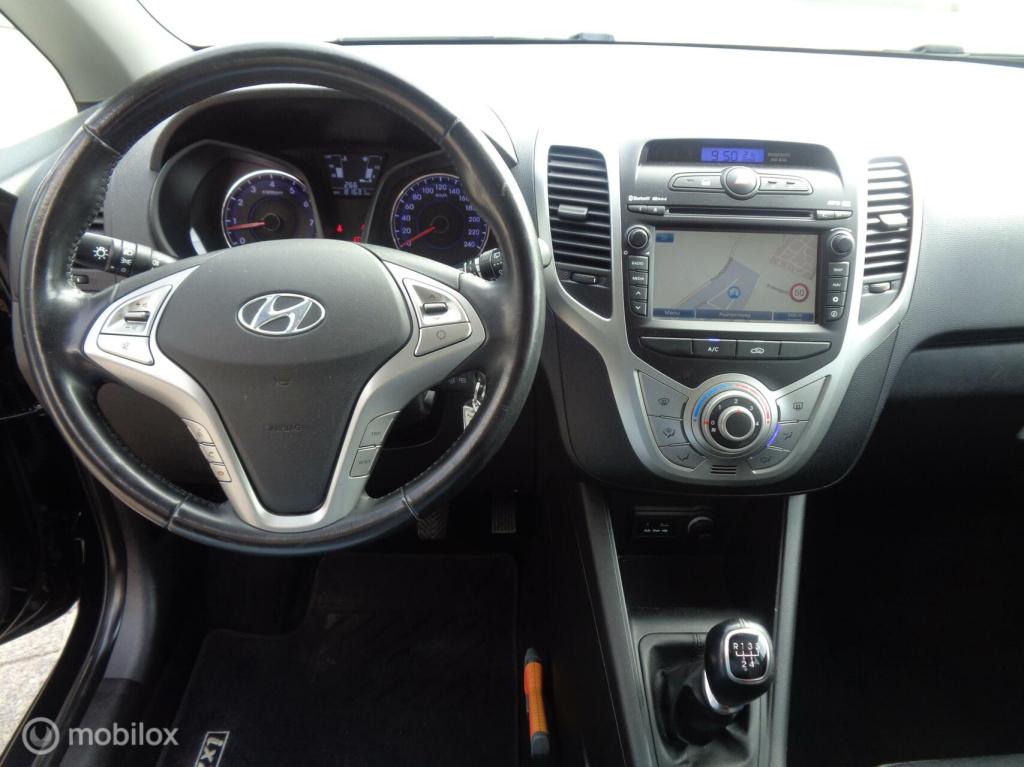 Hyundai Ix20 1.4i i-drive/airco/lm velgen/pdc/camera/trekhaak/hoge zit/nap