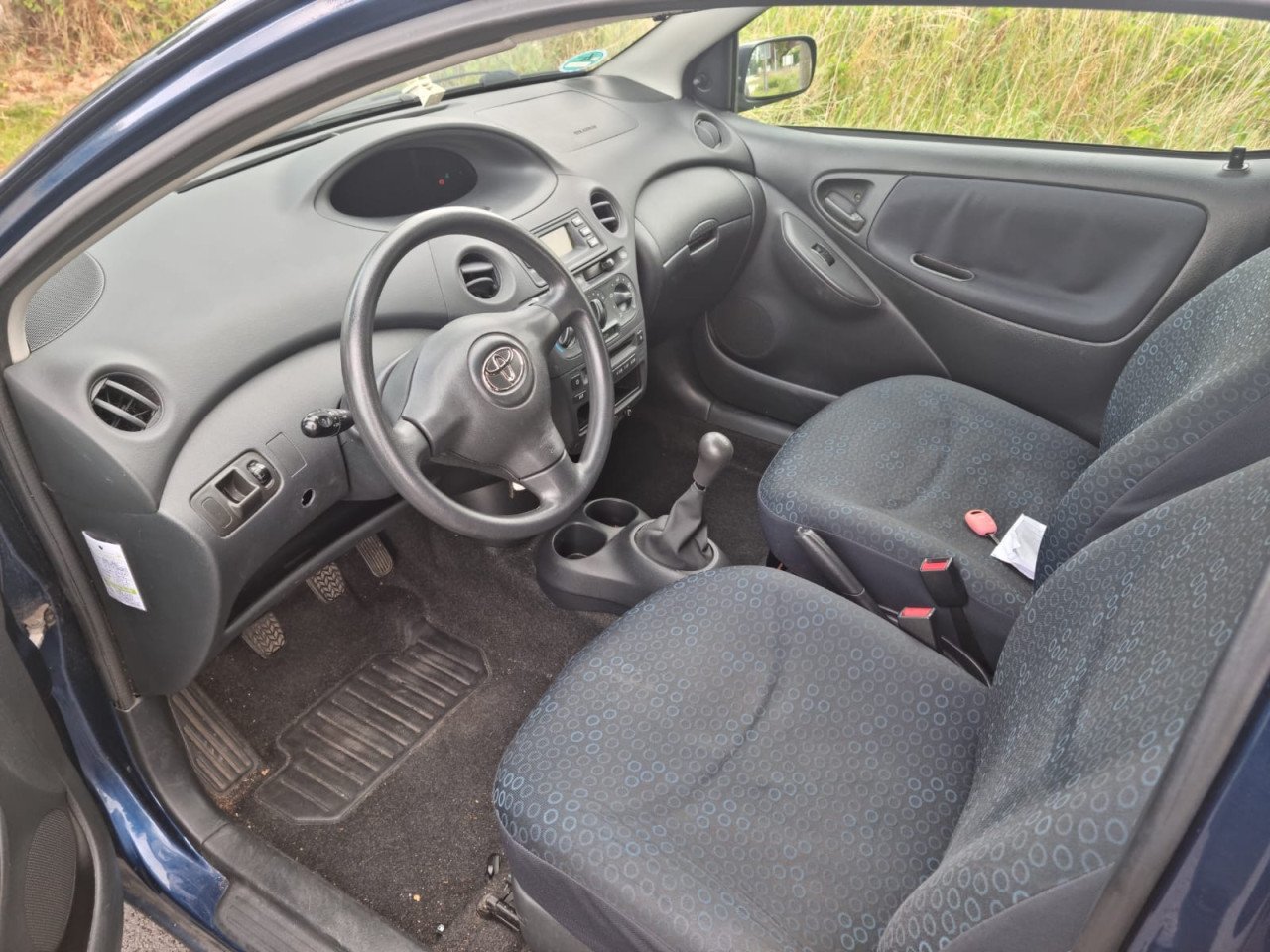 Toyota yaris 1.0vtt-i idols bouwjaar 2003 apk 3-2026 184.000km