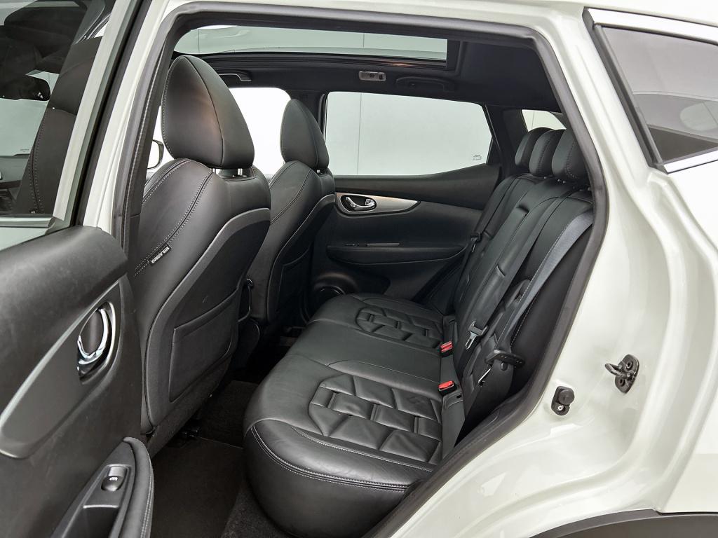 Nissan Qashqai 1.3 dig-t tekna +