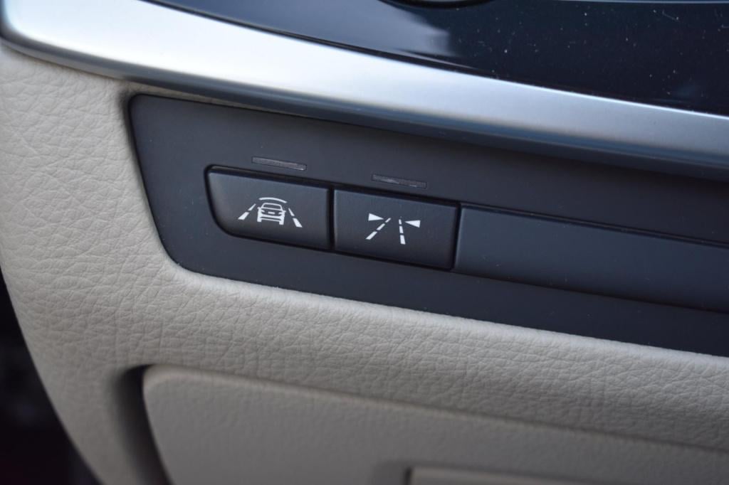 BMW 5 Serie 520i m sport | schuifdak | camera | leder | nap | adapt. cruise