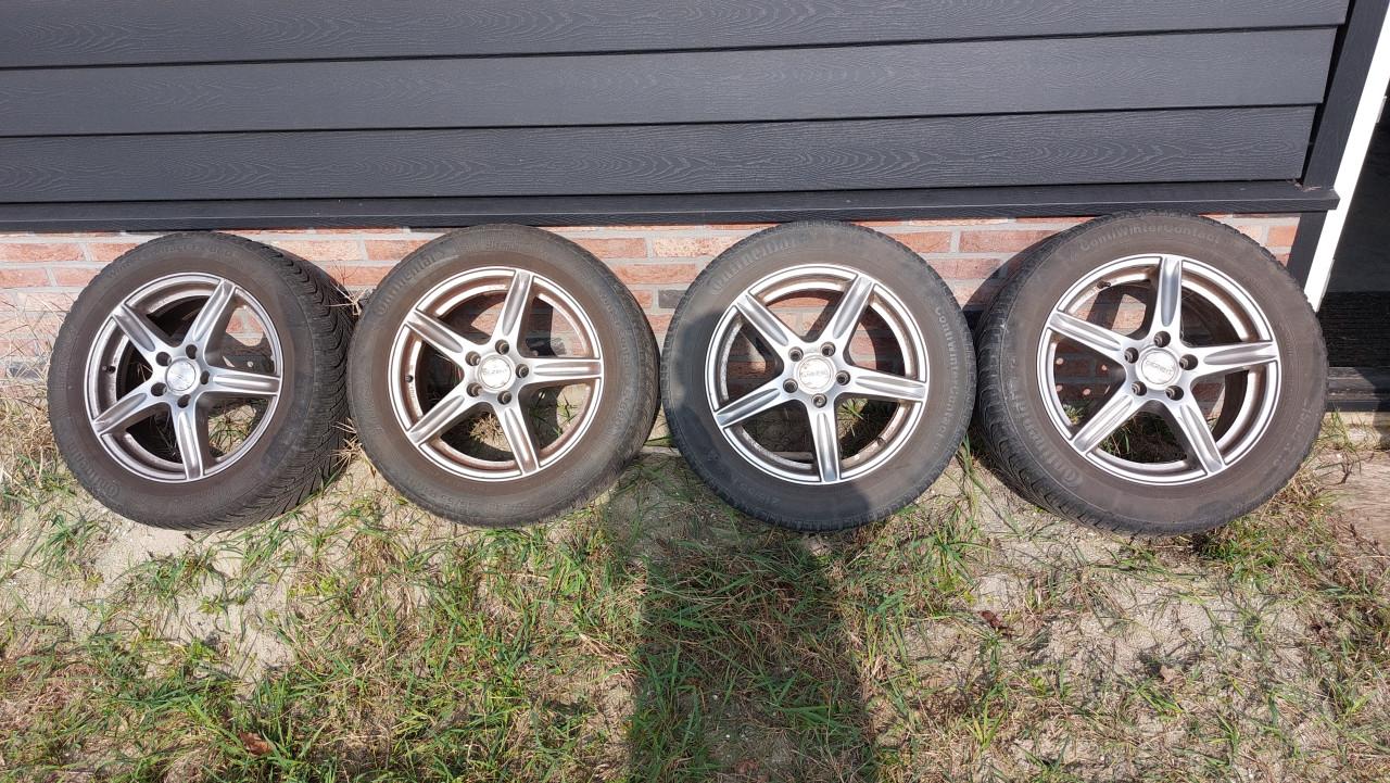 Decent Velgen 16 inch vanaf Mondeo MK4