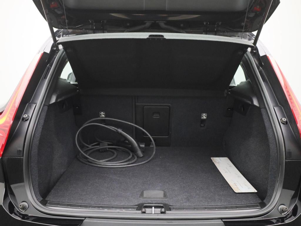 Volvo XC40 recharge core | automaat | apple carplay / android auto | virtua