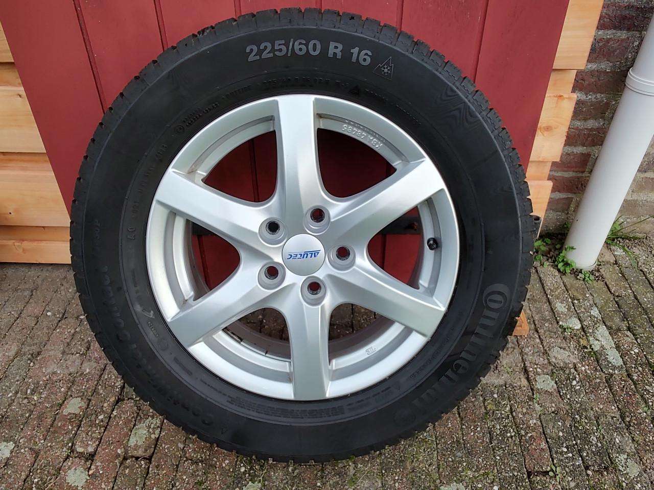 Velg/winterbanden Mazda