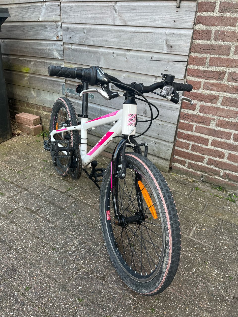 Mountenbike 20 inch " Serious Rockville"   in goede staat