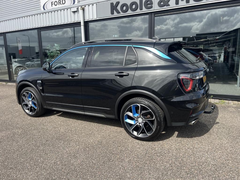 Lynk & Co 01 1.5 261pk phev 7dcth , panodak , trekhaak , carplay ,adaptive 