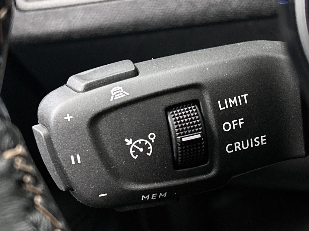 Peugeot 3008 hybrid 145 pk automaat gt | rijklaar | stoelverwarming | adapt