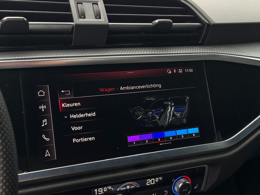 Audi Q3 35 tfsi 3x s-line * panoramadak * keyless * leer * camera