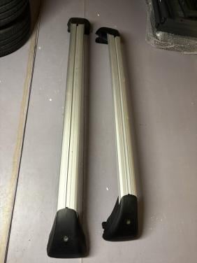 Dakdragers Volvo v40