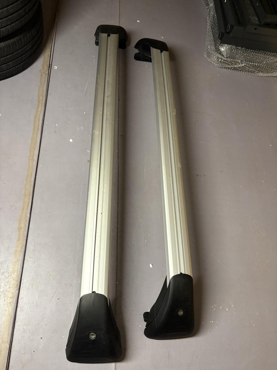 Dakdragers Volvo v40