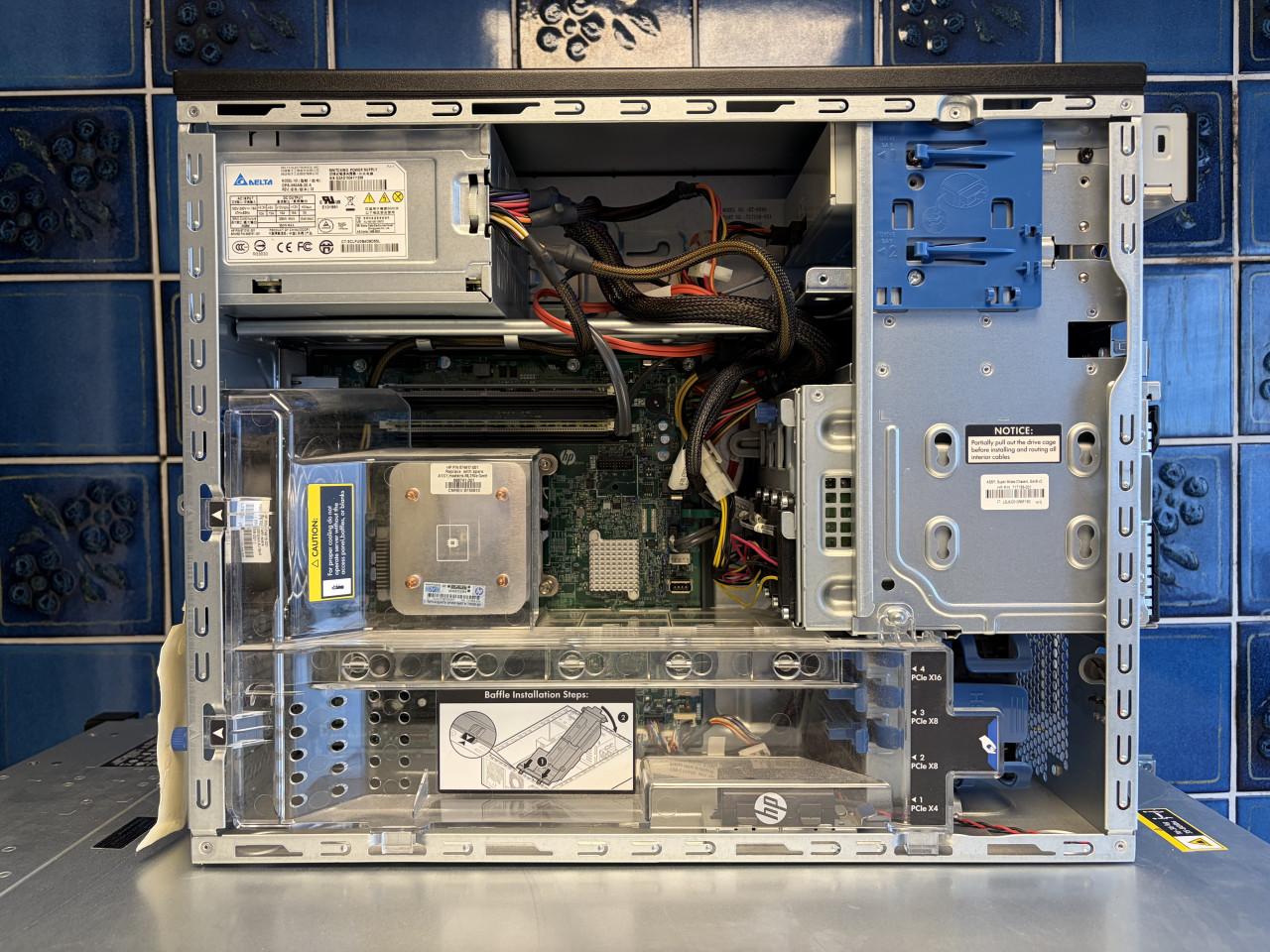 HPE Proliant ML310e Gen8v2 XEON E3-1220 8Gb 250Gb-SSD 2TB-RAID 75€