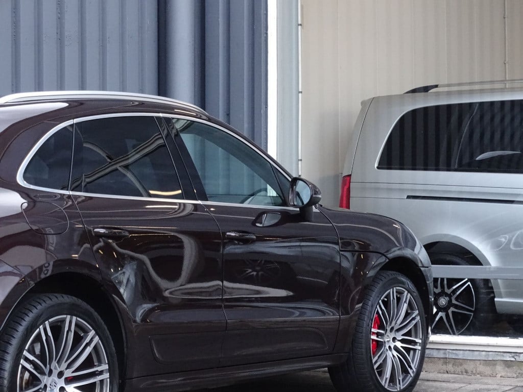 Porsche Macan 3.6 turbo 400pk | luchtvering | pano | 21" | stoelventilatie-