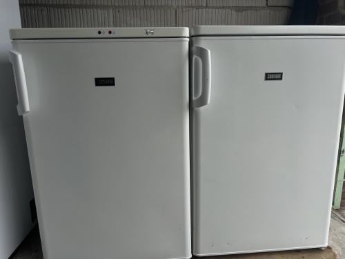 Set Koelkast en vrieskast 85x55 cm. energieklasse A++ als nieuw