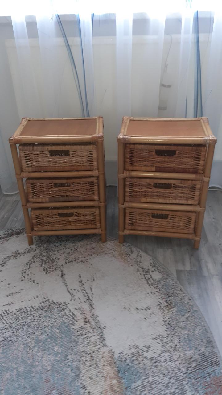 2 Rotan nachtkastjes