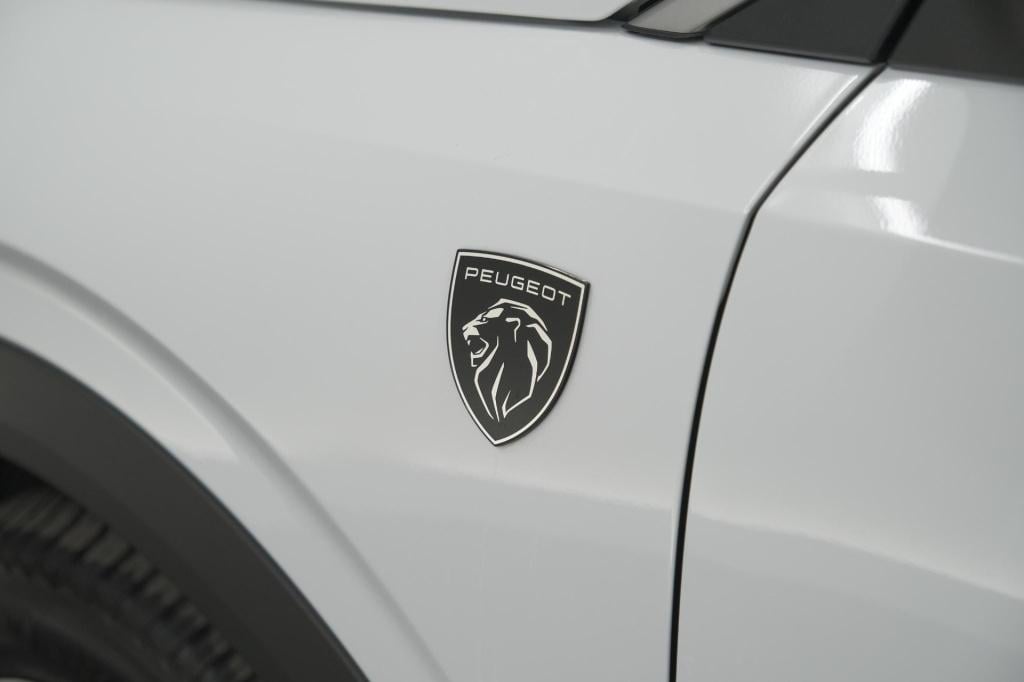 Peugeot 3008 1.2 hybrid 145 gt | panoramadak | focal hi-fi | 360 camera | e