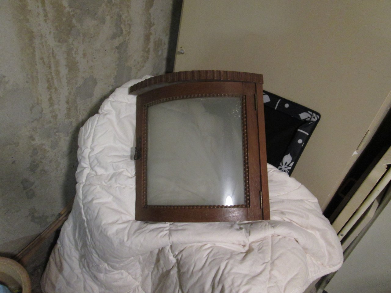 Set halfronde vitrine kastjes