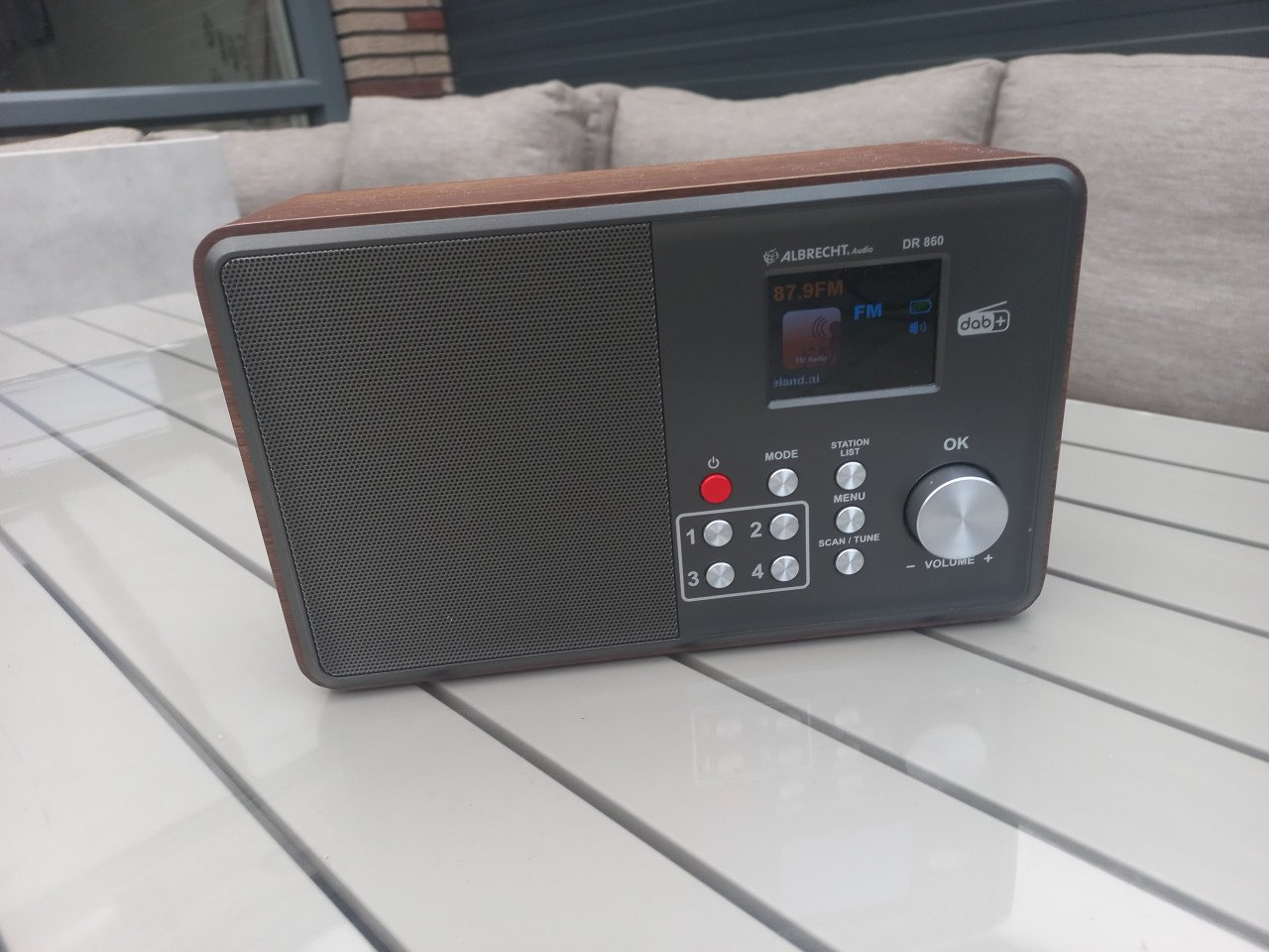 Albrecht DR 860 Senior draagbare DAB+ radio