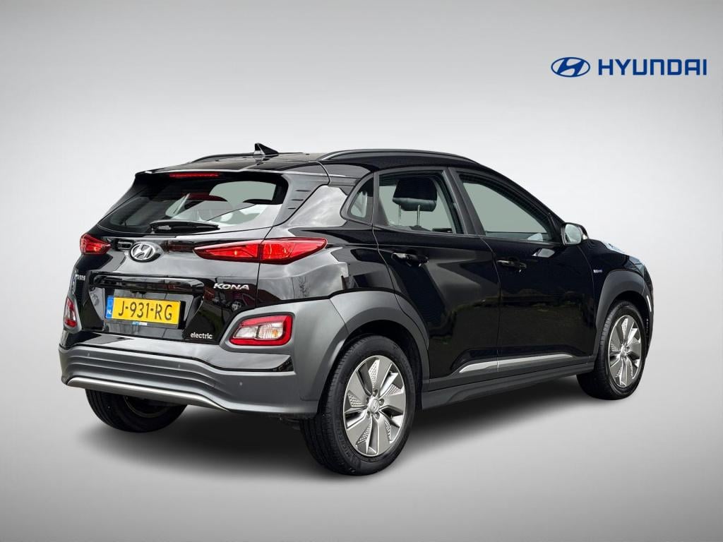 Hyundai Kona ev comfort 64 kwh soh 95%, 3-fase lader!