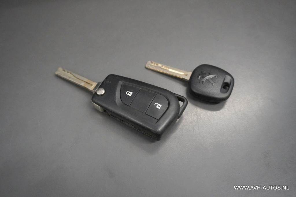 Peugeot 108 1.0 e-vti active