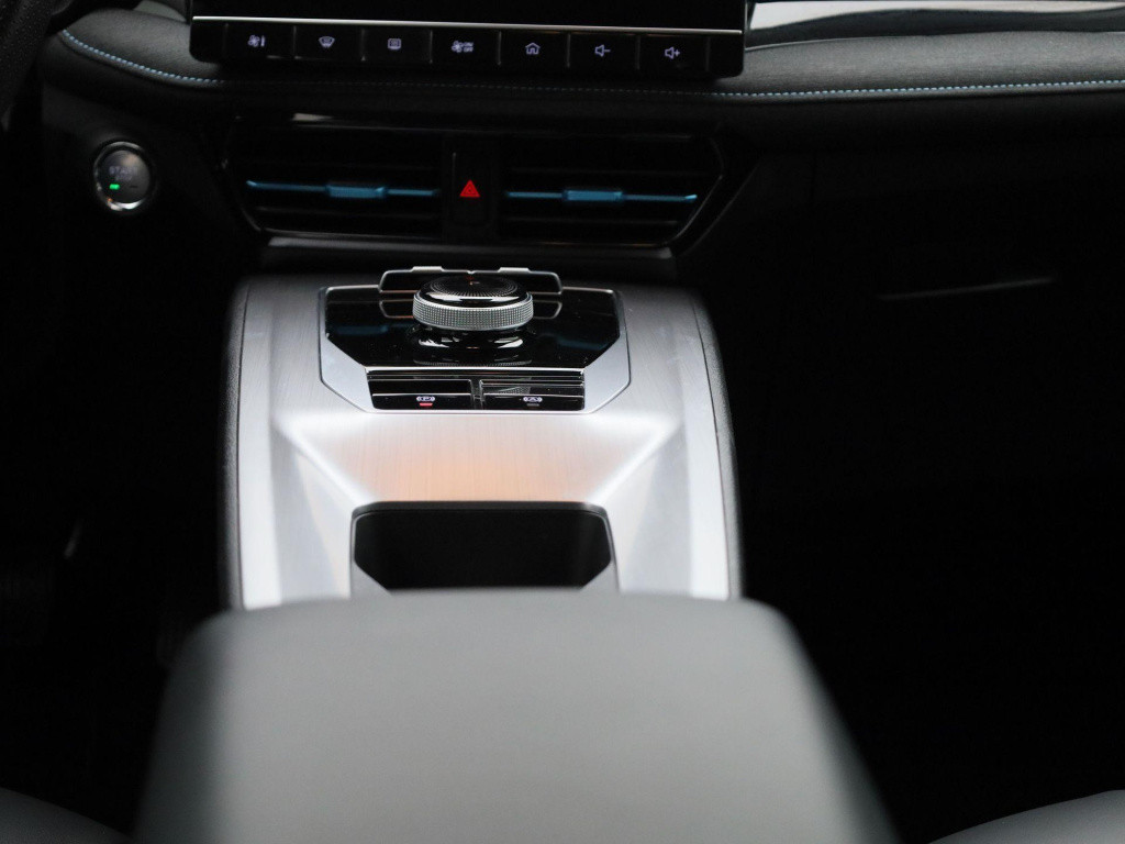 MG 5 standard range luxury 50 kwh | navigatie | leder | apple carplay / and