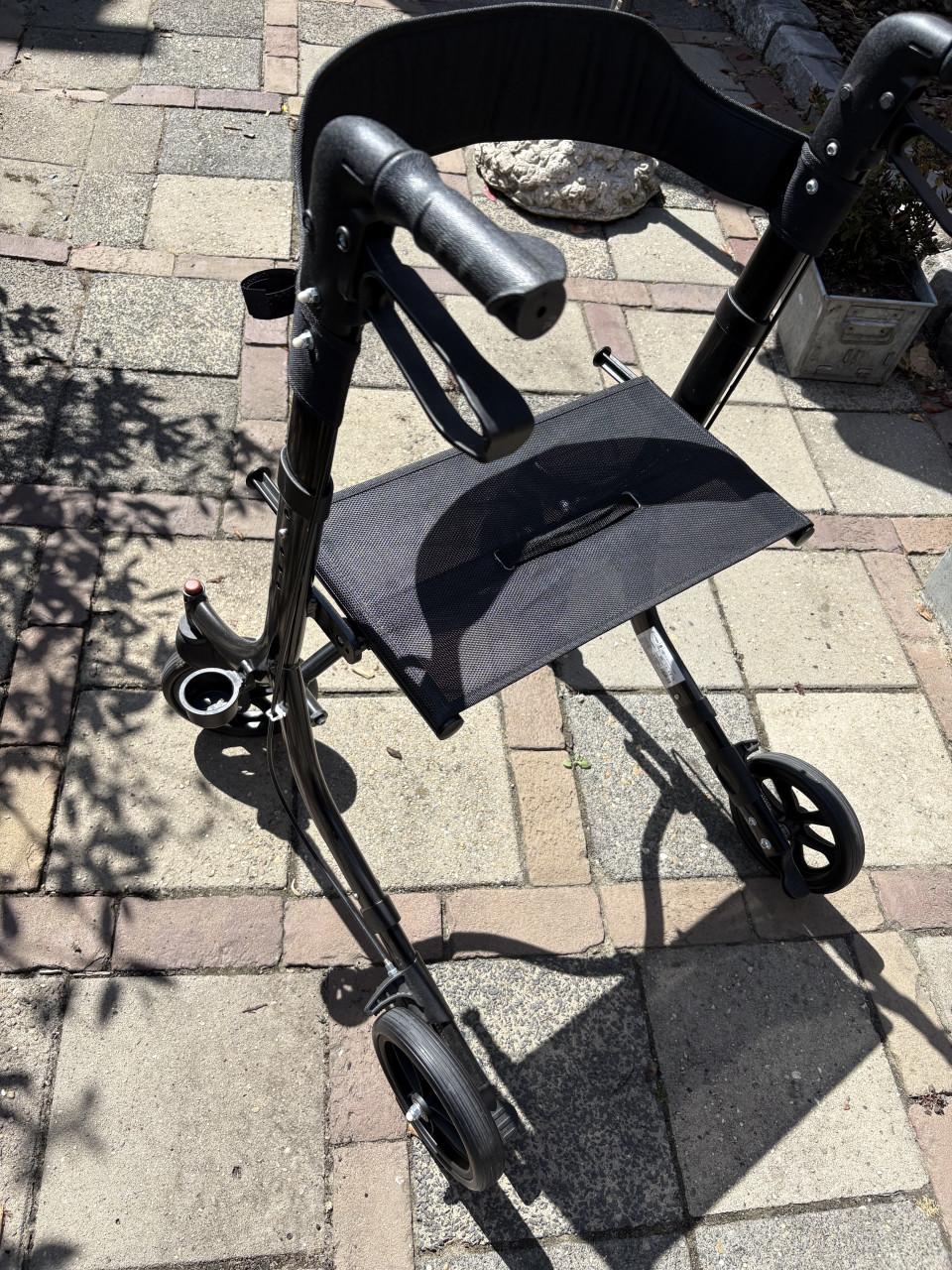 Zwarte rollator