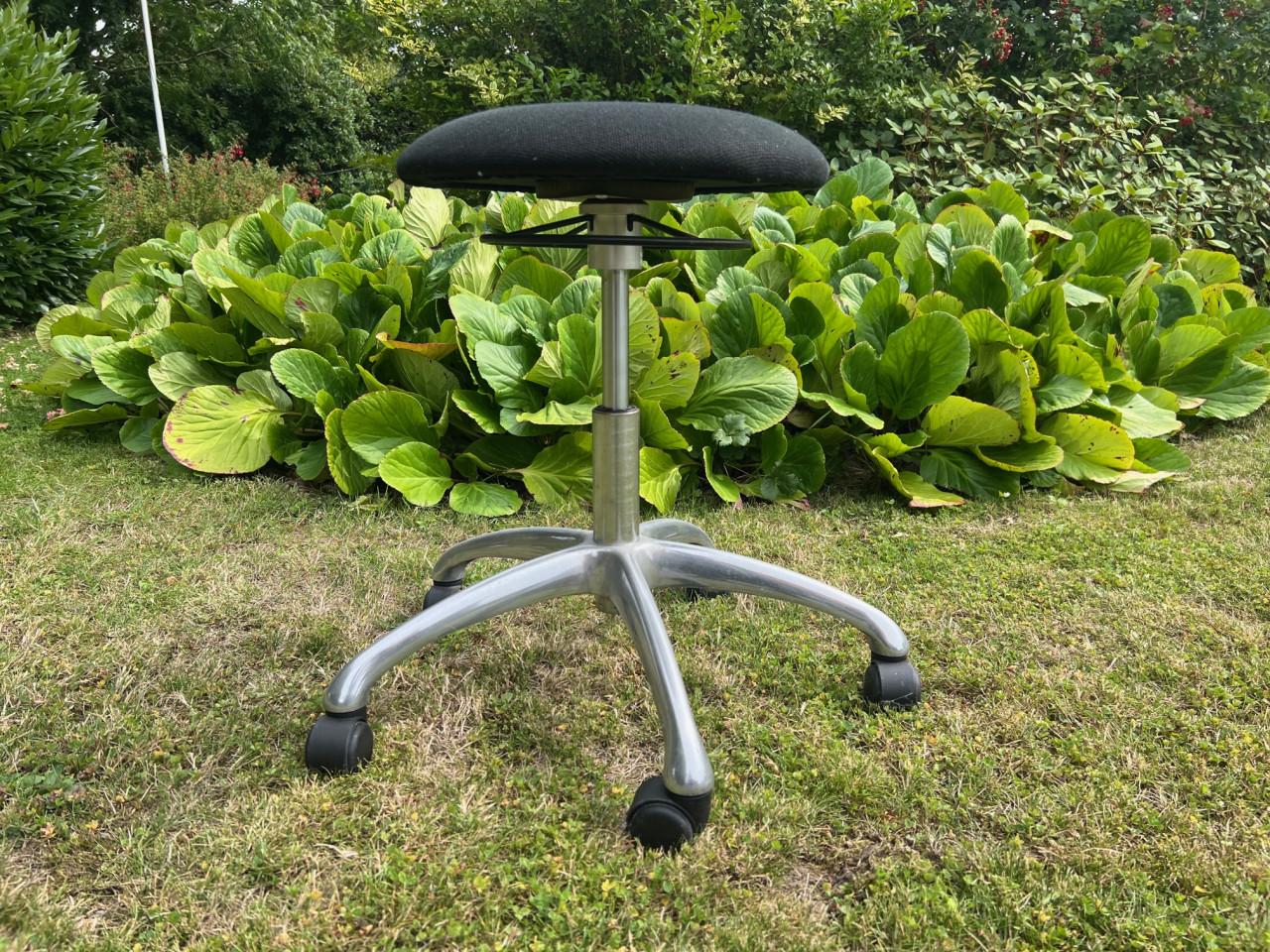 Ergonomische zitkruk