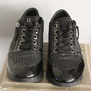 DL Sport sneakers schoenen maat 39