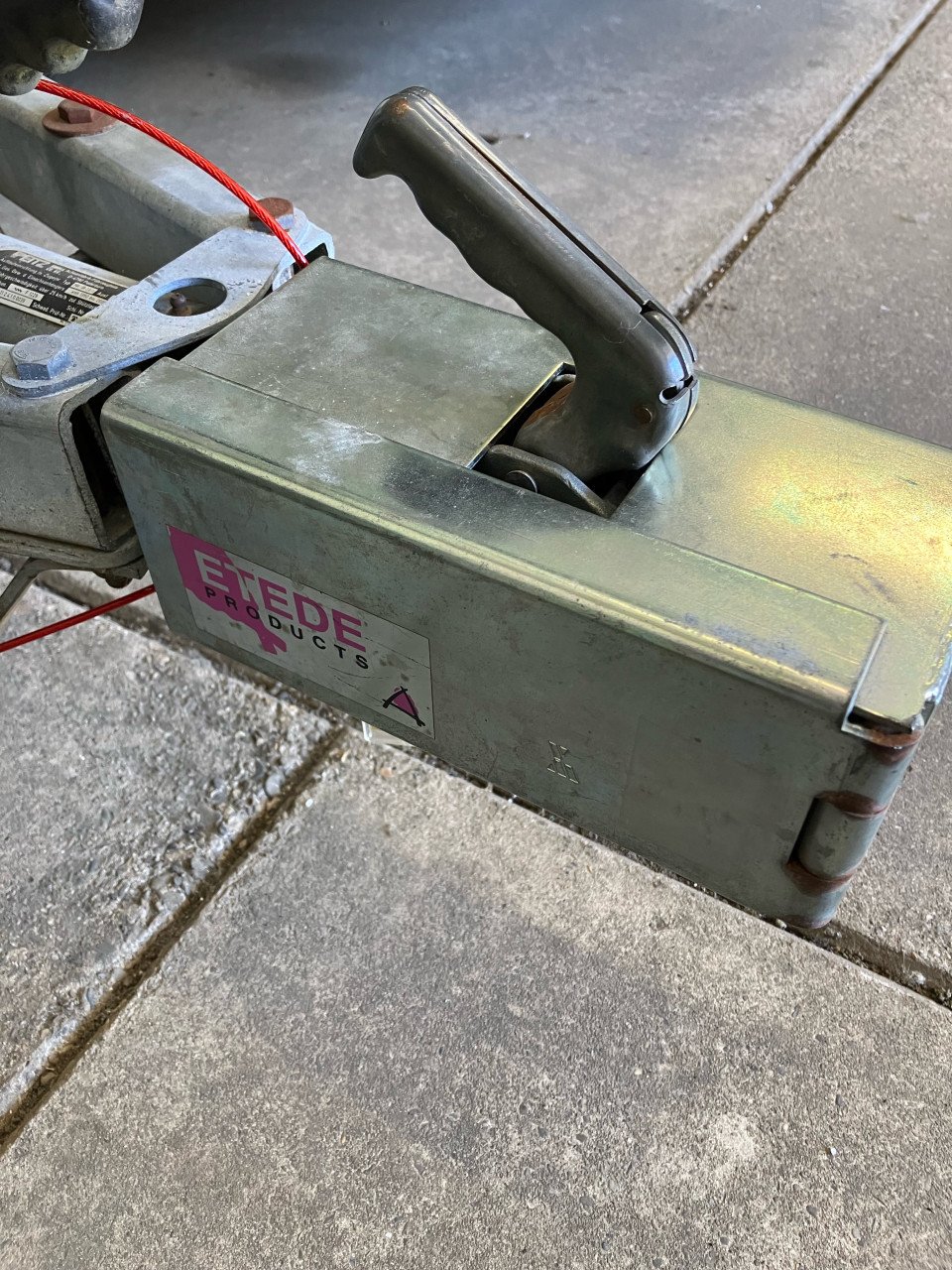 Henra aanhangwagen.