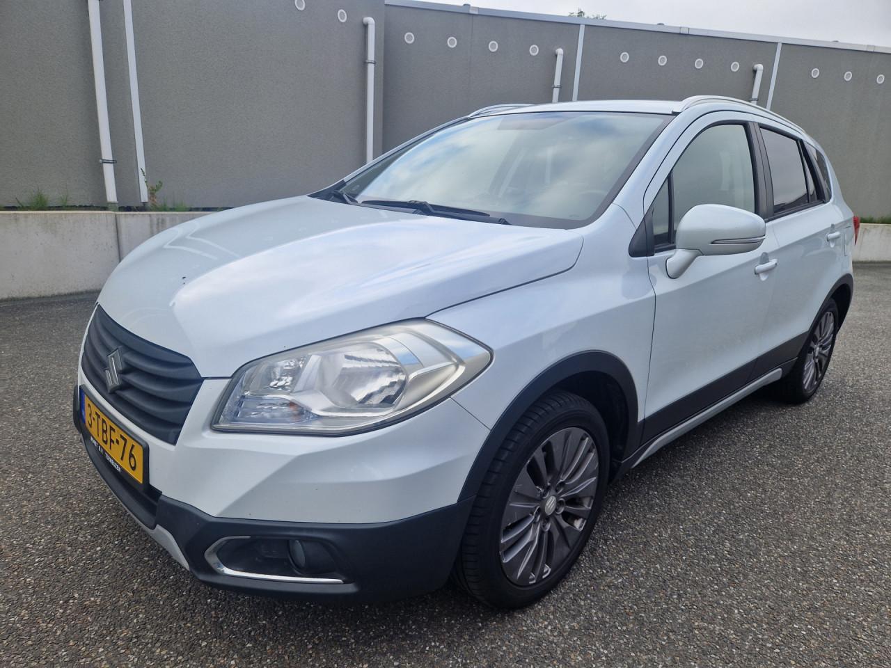 Suzuki SX4 S-Cross 1.6 Exclusive