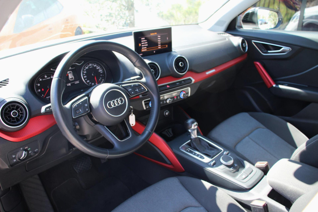 Audi Q2 1.4 tfsi sportline - automaat - acc - led - matrix - apple carplay 