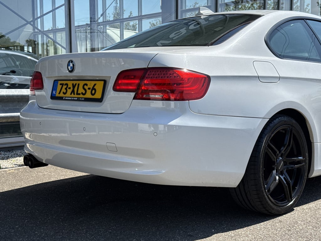 BMW 3-serie coupé 320i business line | parellak | navi | pdc | bi-xenon