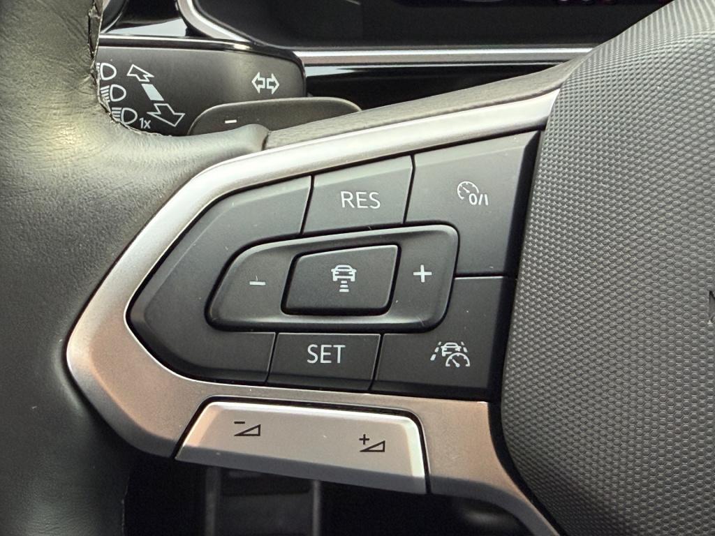 Volkswagen T-roc 1.5 tsi 150pk dsg r-line | camera | keyless | elek. achter