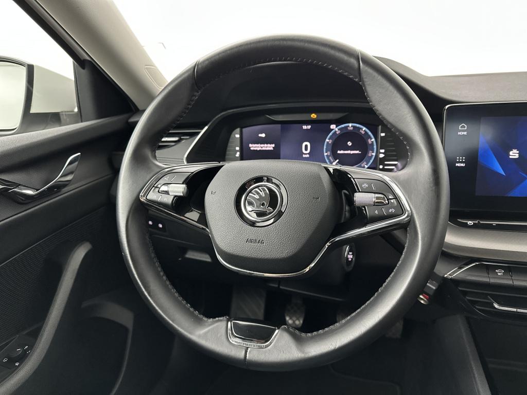 Skoda Octavia 1.0 tsi ambition | digitaal dashboard | 1e eigenaar | navigat