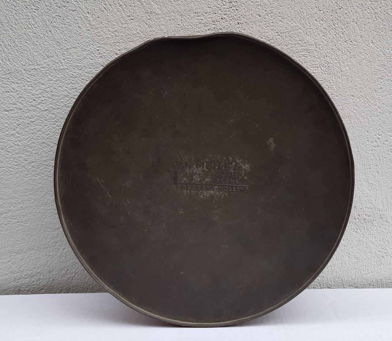 Blik van Melle's toffees Breskens, superieure kwaliteit,  Ø 27cm., 11 cm. ↑