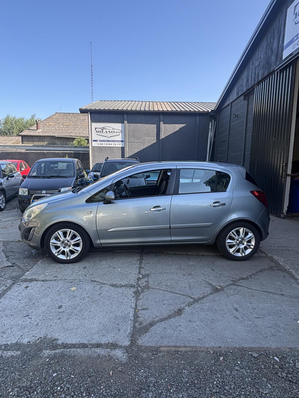 Opel corsa jaar apk