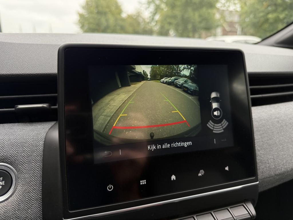 Renault Clio 1.6 e-tech full hybrid 145 evolution
