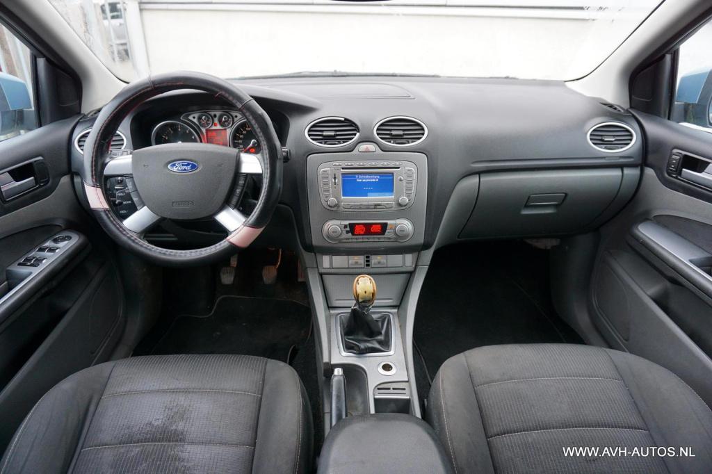 Ford Focus wagon 1.6 titanium
