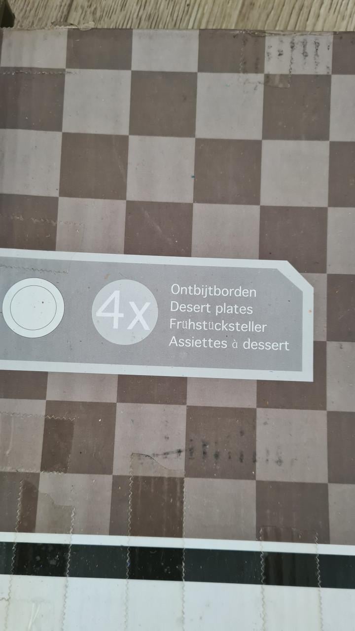 Nieuw in doos Set 4X diepe borden-4X onbijtborden