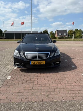 Mercedes-Benz E-klasse 3.5 E350CGI Sedan AUT 2011Zwart